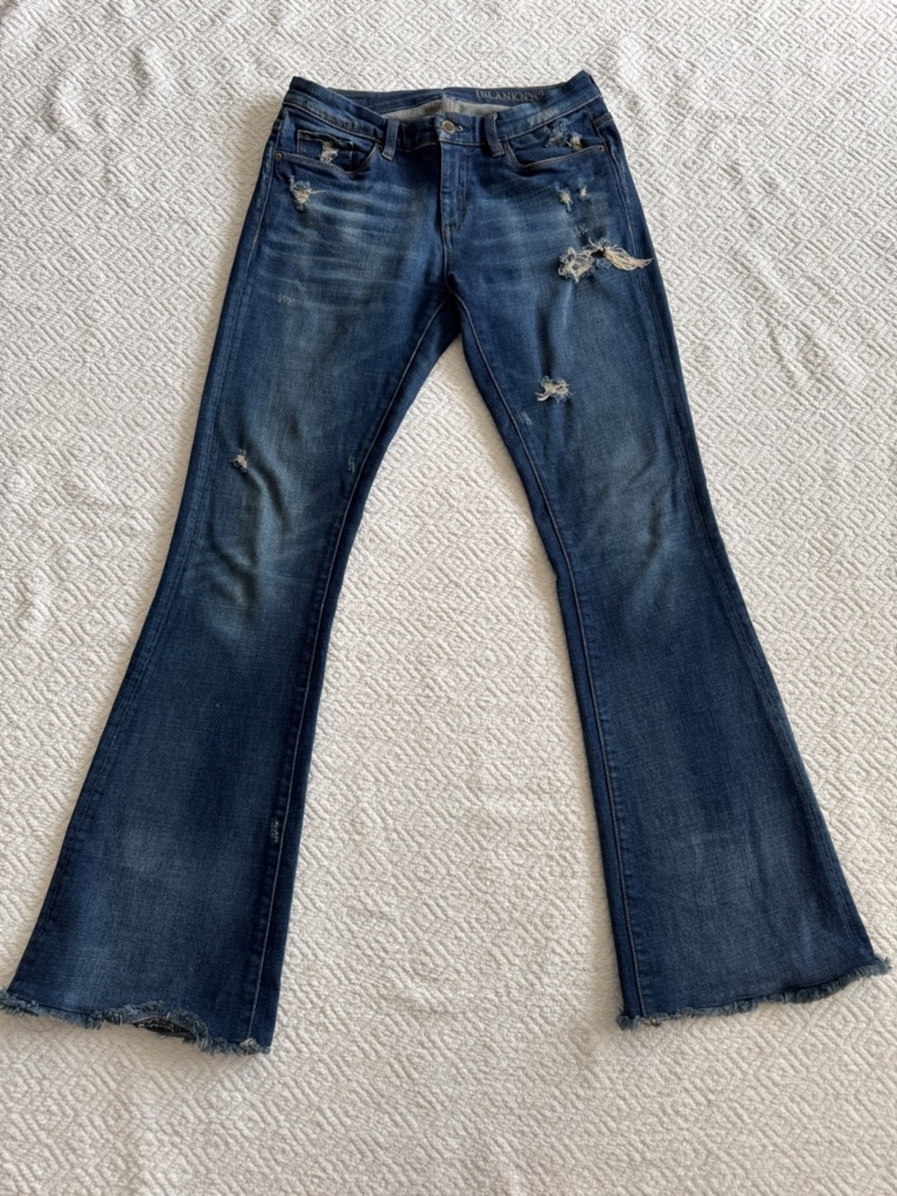 Blank NYC Distressed Dark Blue Flare Jeans Sz 28
